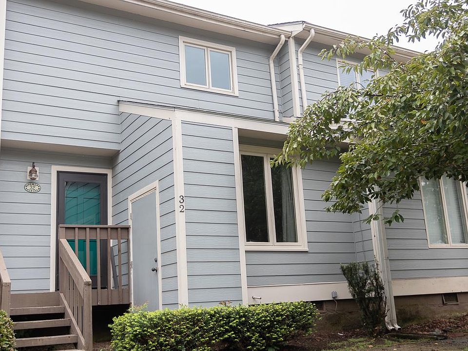 1st image of 250 S Estes Dr APT 32
