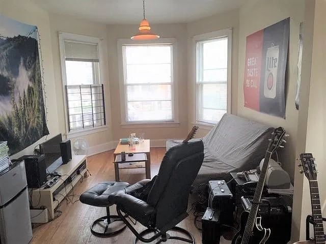 3822 N Wayne Ave #1 — Photo 5