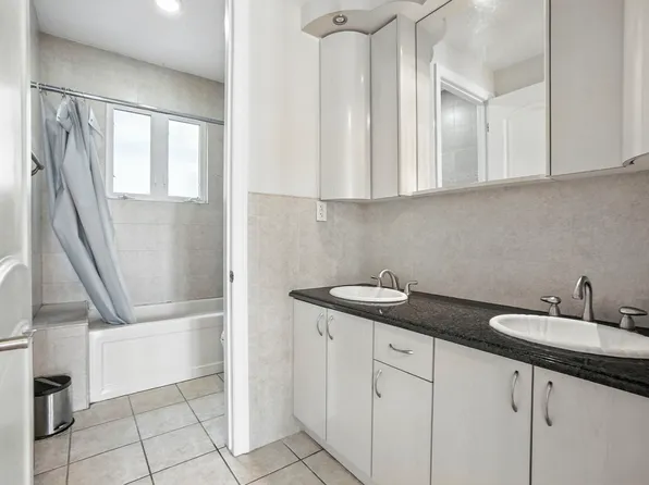 77-16 Kew Forest Lane image 26 of 41