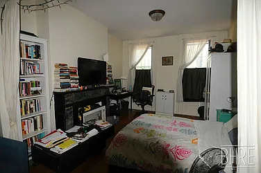 Rented by Brooklyn Heights Real Estate Inc