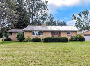 20018 Roosevelt Rd, South Bend, IN 46614