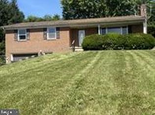 20 Greenfield Rd, Luray, VA 22835