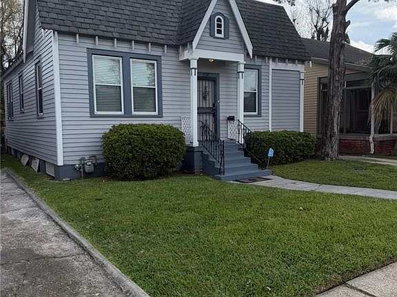 2nd image of 3719 Piedmont Dr