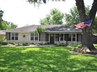 1135 Worthshire St, Houston, TX 77008