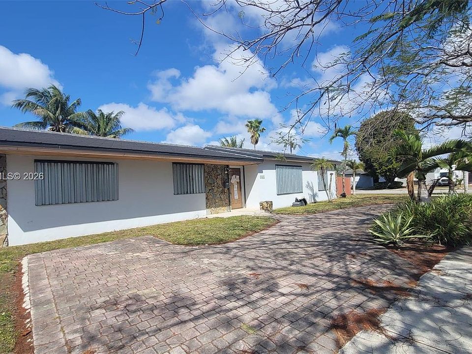 1st image of 9961 SW 13th Ter