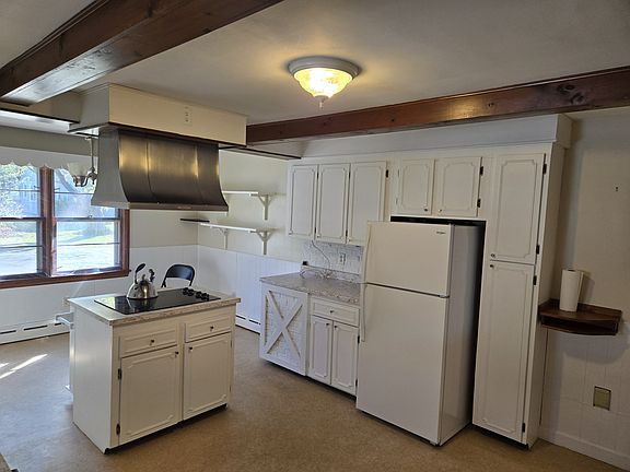 2nd image of 38 Gleason Rd