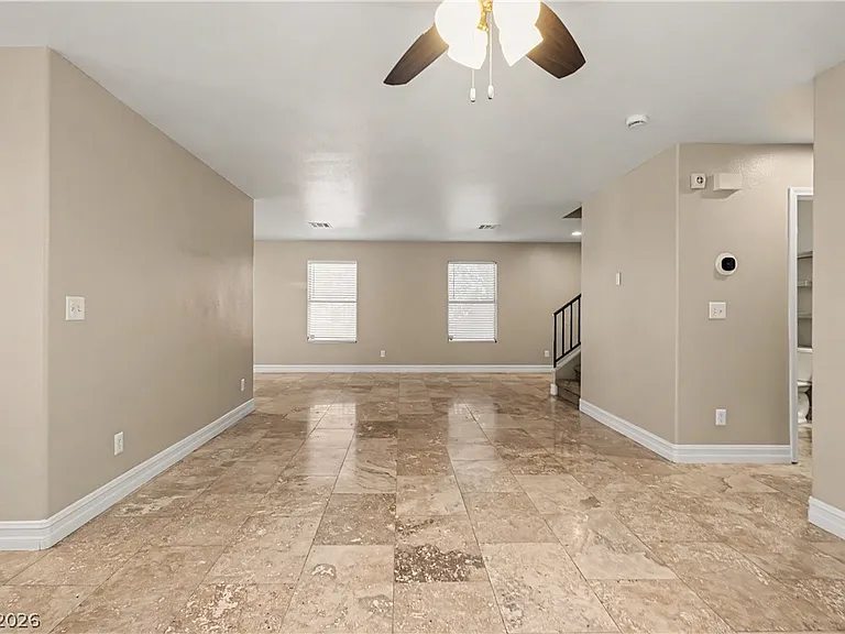 1208 Swanbrooke Dr — Photo 12