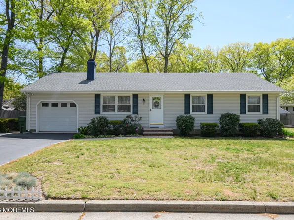 47 Paul Avenue, Eatontown, NJ 07724