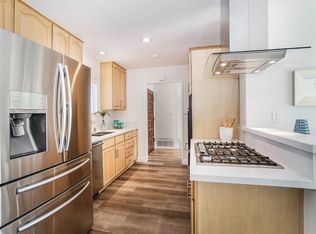 5318 E Bergh Dr, Anaheim, CA 92807