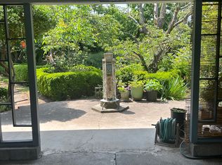 1908 NE Multnomah St APT 9, Portland, OR 97232