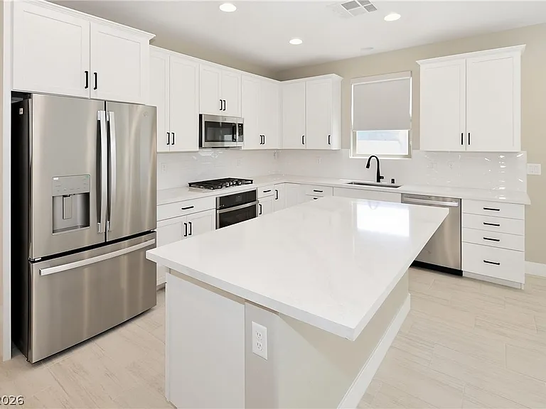11807 Pandion Ave — Photo 9