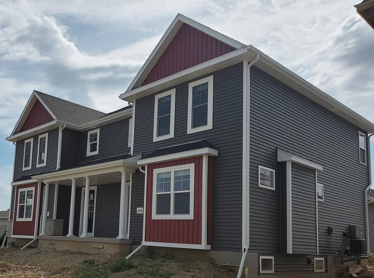 3 bed, 2.5 bath, 1486 sqft, $2,600 — Photo 1