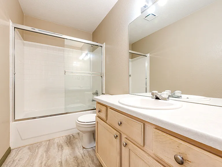 2575 S Syracuse Way #F203-1 — Photo 16