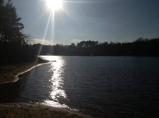 54 Pointe Harbor Dr, Seneca, SC 29672