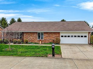 510 Circle Dr, London, OH 43140