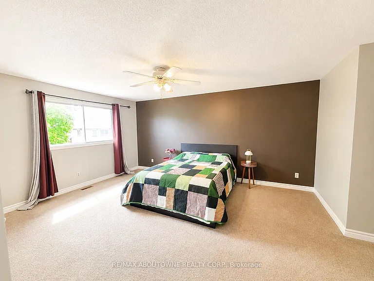 1284 Creekside Dr #MAIN — Photo 11