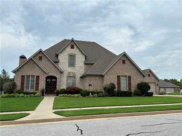 1291 Edinburgh Loop, Springdale, AR 72762