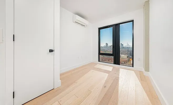 Rented by REAL New York | media 11