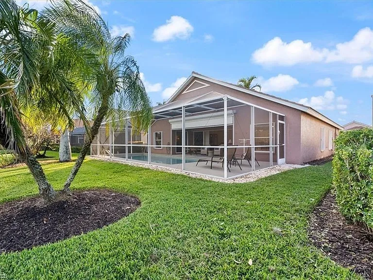 8432 Indian Wells Way — Photo 21
