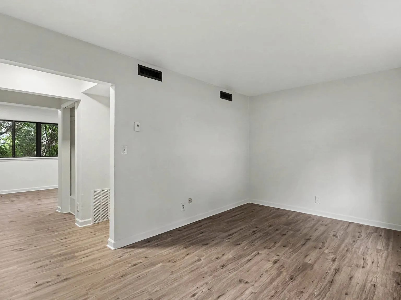 518 Saint Marys Drive - 1 — Photo 2