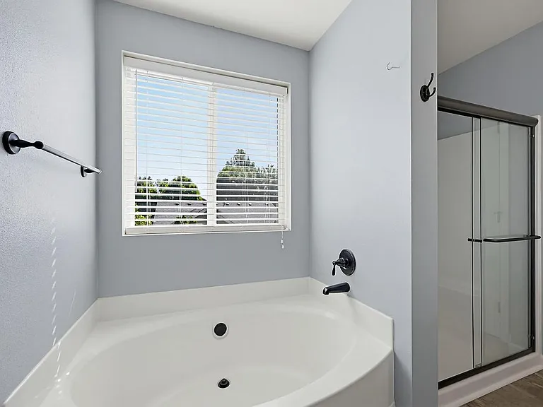 9966 Dain St SE — Photo 32