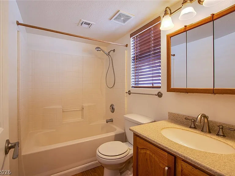 8836 Iron Hitch Ave — Photo 10