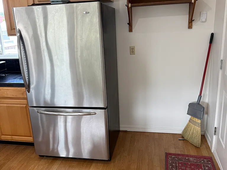 512 Avenue C #B — Photo 13