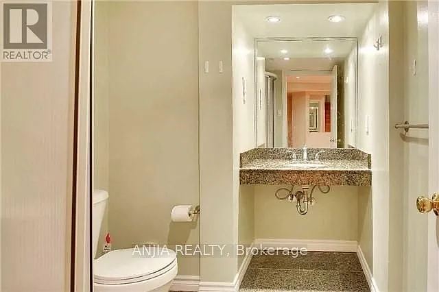 17 Ambercroft St — Photo 15