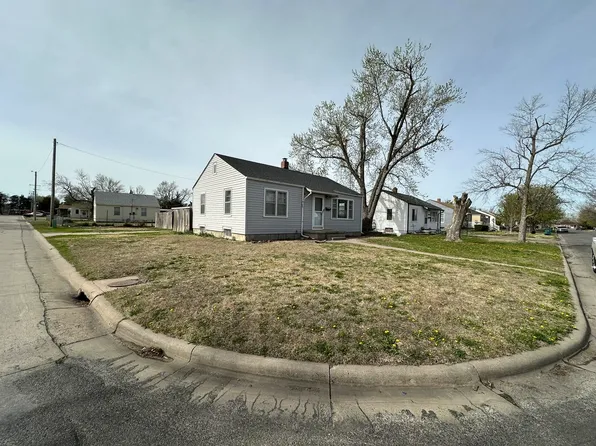 2007 26th St, Great Bend, KS 67530