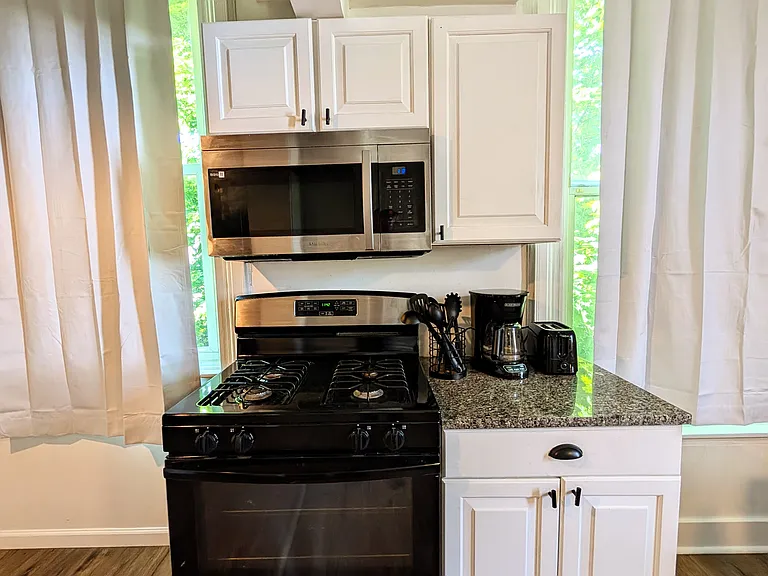 321 Lafayette Ave #2 — Photo 4