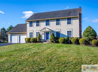 14 Wexford Dr, Monmouth Junction, NJ