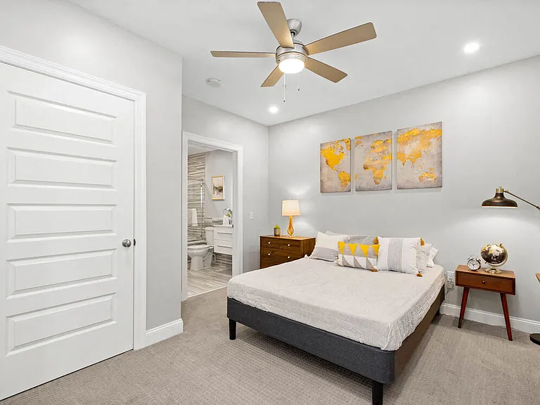 Model 1 Bedroom Apartment