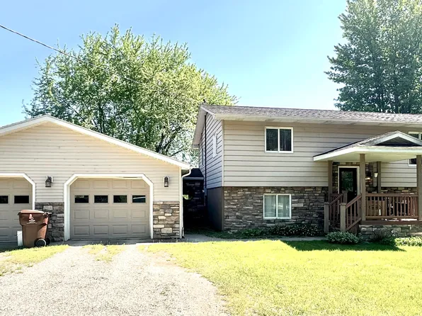 15827 Buchanan Rd, Stanwood, MI 49346