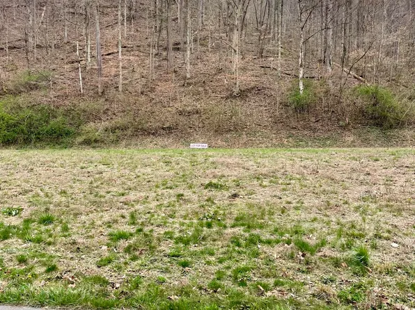 1791 Ratliff Creek Rd, Pikeville, KY 41501