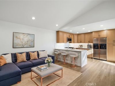 17333 Brookhurst St APT B7, Fountain Valley, CA, 92708
