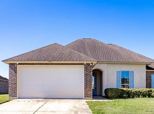 17599 Feather Ridge Dr, Prairieville, LA 70769