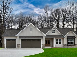 3347 Pine Bluff Ct, Midland, MI 48642