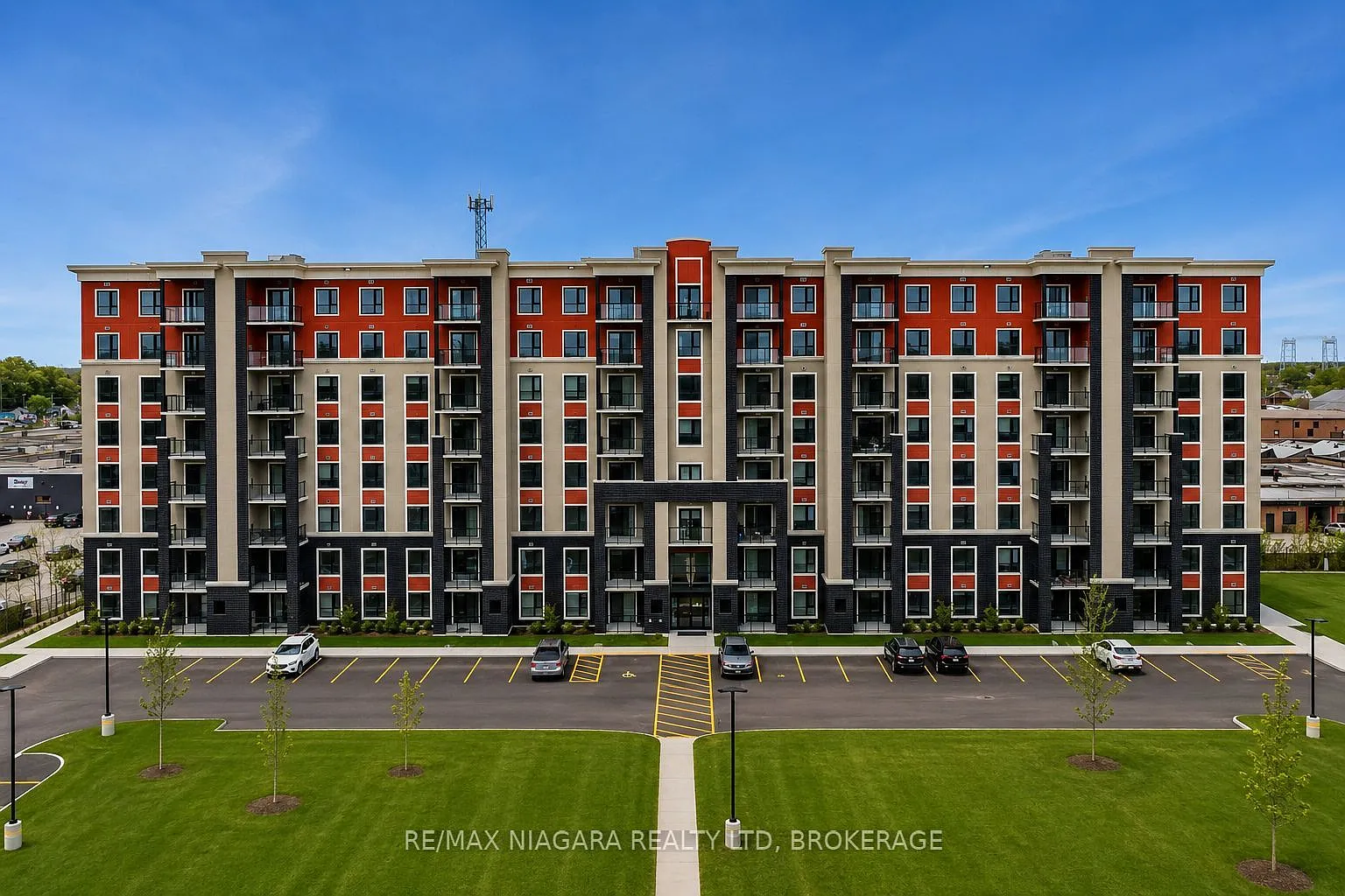 2 bed, $2,499 — Photo 1
