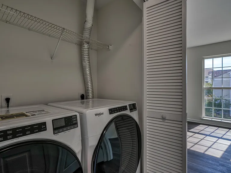 2501 Coleridge Dr #3D — Photo 30