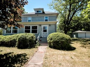 4205 Thompson Rd, Wonder Lake, IL 60097