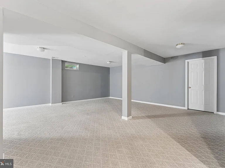 15121 Toccoa Ct — Photo 37