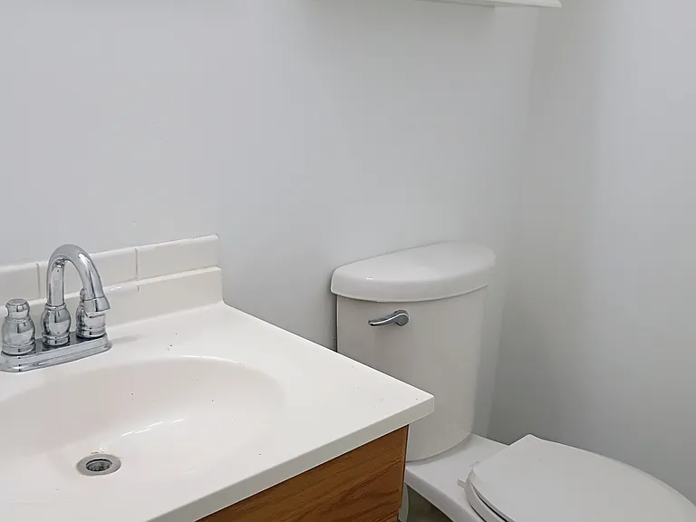 219 Judith Dr — Photo 11
