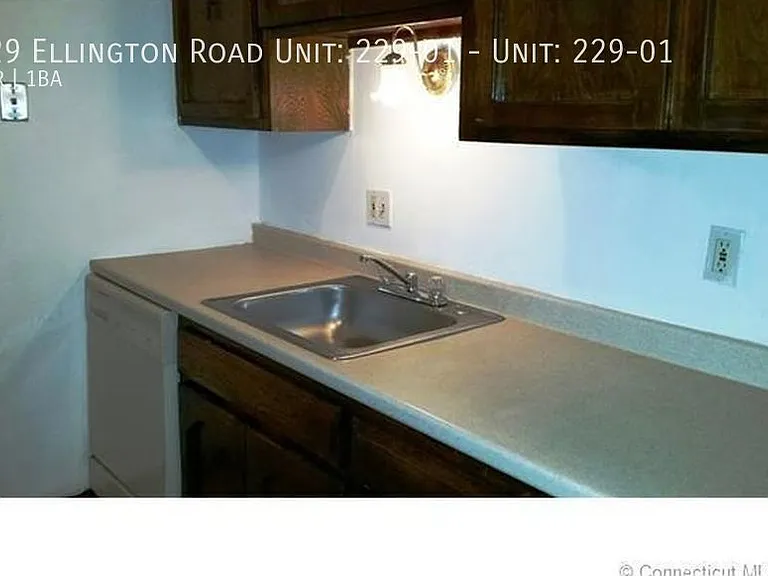 229 Ellington Rd #1 — Photo 53