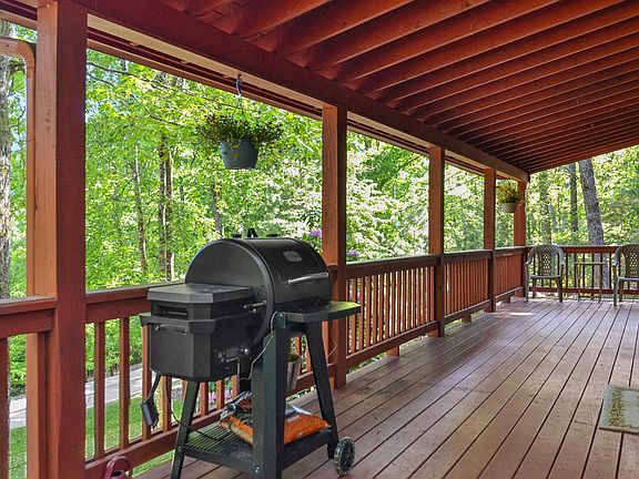 5th image of 200 Indigo Dr
