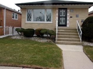 5703 W 56th St, Chicago, IL 60638