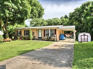 6801 Ardin Dr, Harrisburg, PA 17111