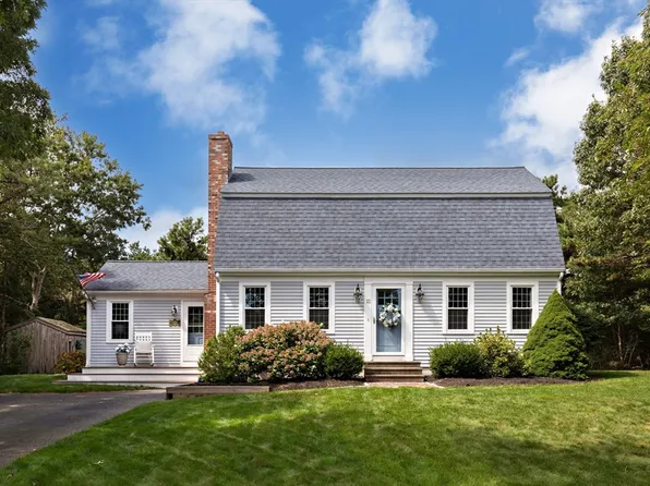 11 Triphammer Cir, Plymouth, MA 02360