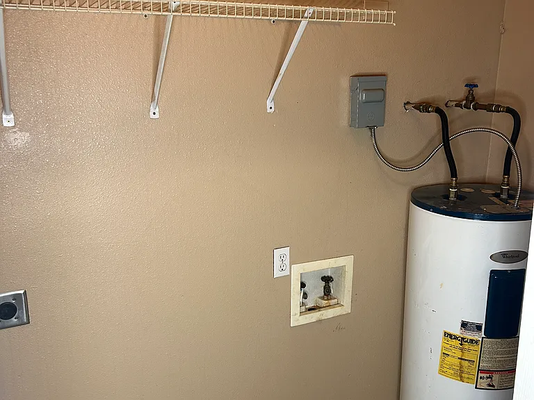 1904 Desire St #1904 — Photo 10