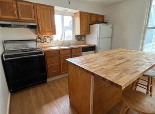 1364 4th Ave, Coraopolis, PA 15108