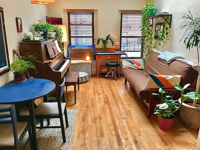 1st image of 211 W 16th St APT 3B